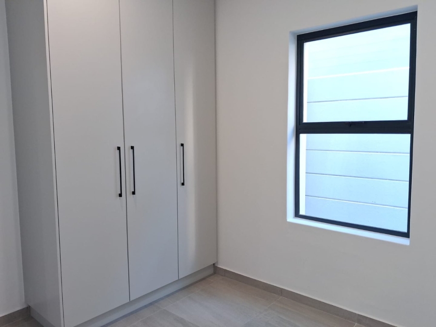 2 Bedroom Property for Sale in Table View Western Cape